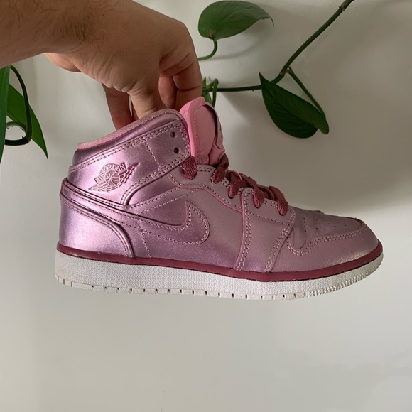 Jordan Other - Nike Air Jordan 1 Mid Pink Sneakers